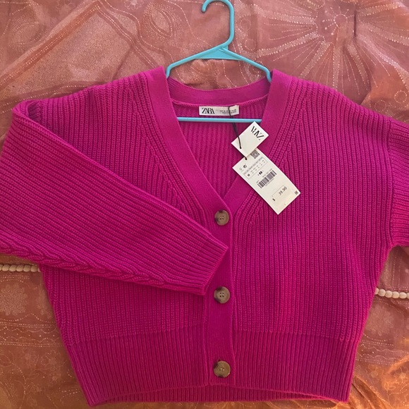 Zara Sweaters - Zara pink sweater